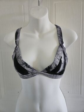 Women’s Gray & Black Tie-Dye Bikini Top Only - One One Meduim